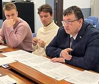 Молодые парламентарии Городской Думы провели очередное заседание сессии